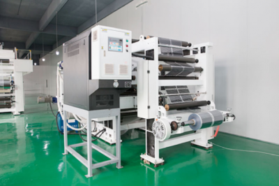 寒冬如何温暖度过 暖先森石墨烯地暖，您的理想伴侣